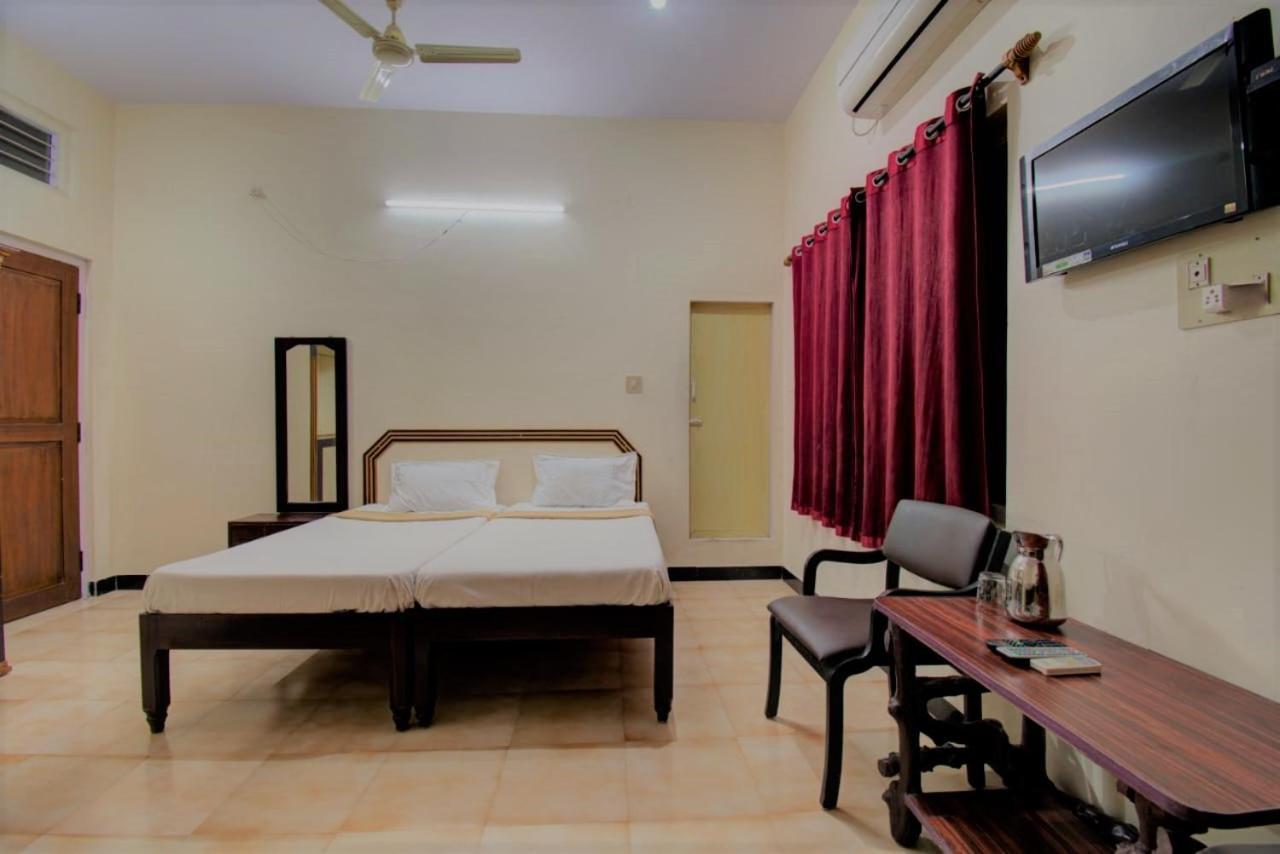 Green Haven Madikeri Exterior photo
