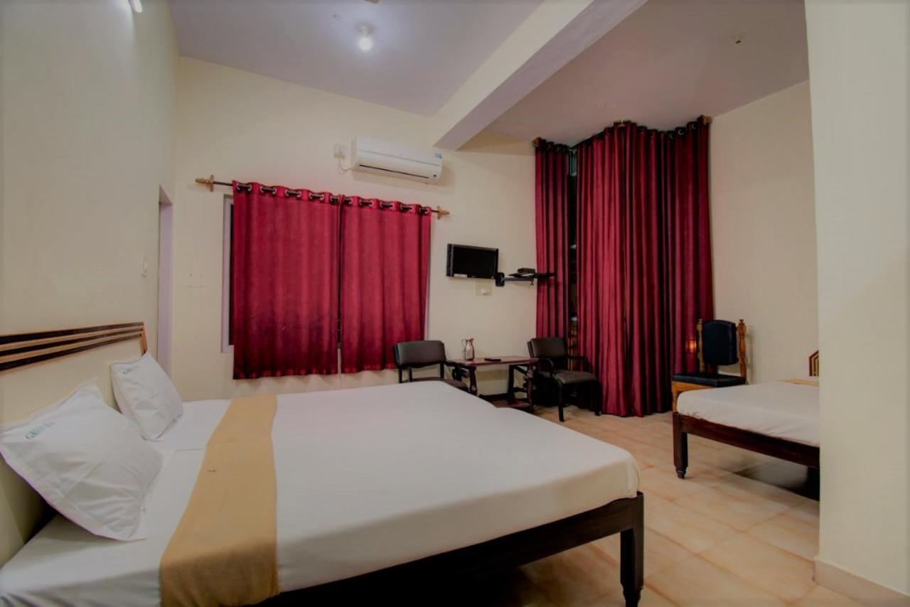 Green Haven Madikeri Exterior photo